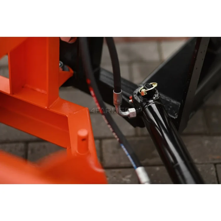 pług-do-śniegu-prosty-ash150-cm-hydrauliczny-do-wózka-widłowego-4farmer (13).webp