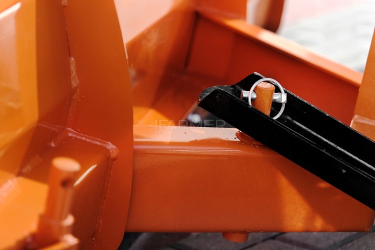 Pług do śniegu prosty ASM150 cm, z euroramką (TUR) 4FARMER (10).jpg